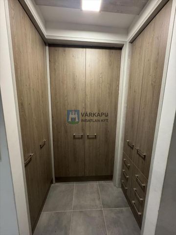 Kiadó újszerű állapotú lakás - Székesfehérvár - Photo 2