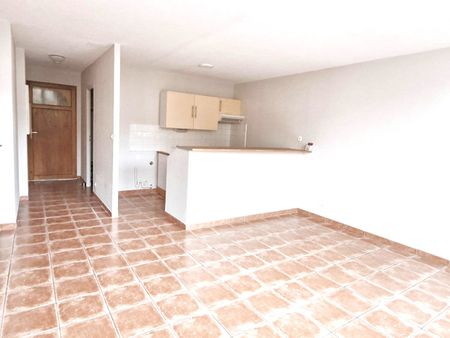 Location Appartement 2 pièces 45m² - Photo 3