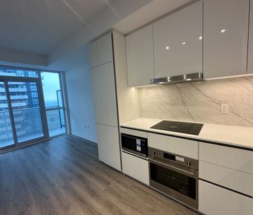 For Lease - 8 Interchange Way Unit# 4215, Vaughan, Ontario - Photo 1