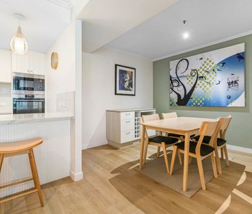 Fully Furnished Apartment in Prestigious ‘The Point Residences’ - Photo 5