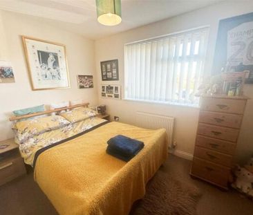 2 bedroom house to rent St. James Close, Hanslope, Milton Keynes, MK19 - Photo 3