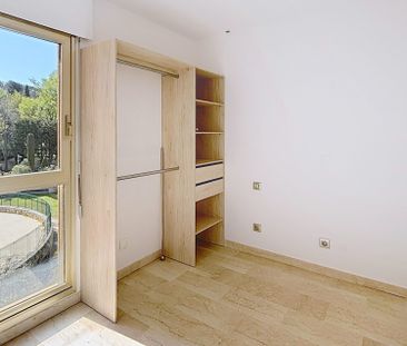 Location Appartement 2 pièces 36m² MOUGINS 06250 - Photo 3