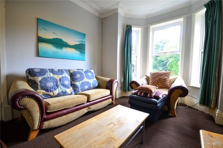 Old Lansdowne Road, West Didsbury, Greater Manchester, M20 2WX - Photo 2