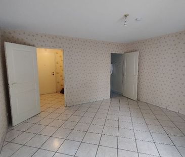 Location Appartement 1 pièce 28m² MONT DE MARSAN 40000 - Photo 5