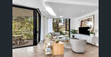 Luxurious, Fully Furnished, With Everything Around The Corner - Photo 3