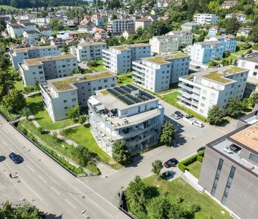 3.5 Zimmer, 95 m², 1. Stock - Photo 3