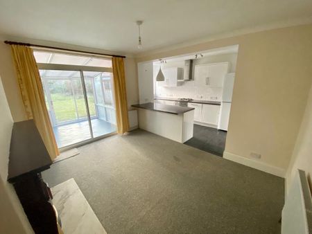 3 bedroom house to rent - Photo 2