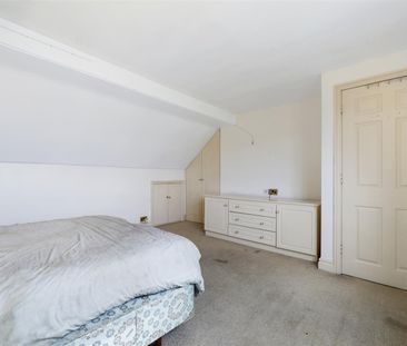 Semi-Detached House To Let - Photo 4