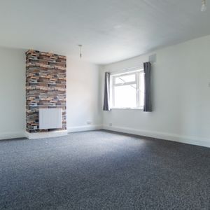 2 Bedroom Apartment For Rent - Photo 2