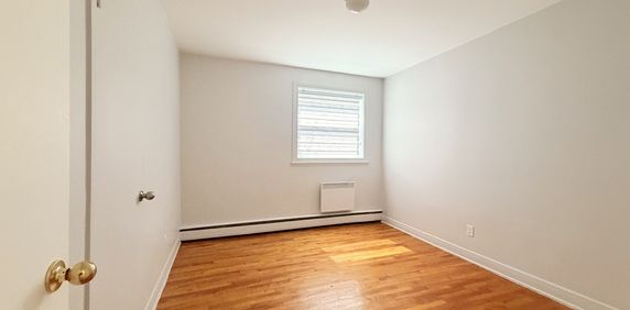 4½ Avec Stationnement à Limoilou! - Photo 2