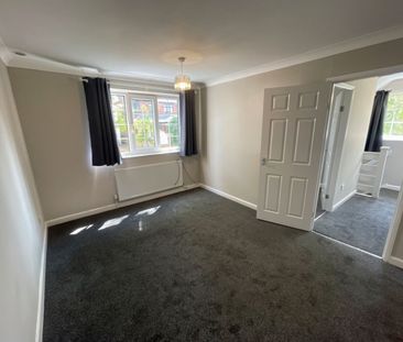 4 bed Detached - To Let - Photo 6