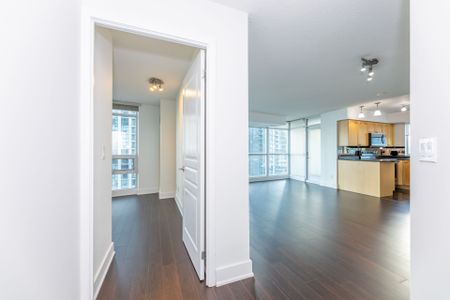For Lease - 18 Yonge Street Unit# 1712, Toronto, Ontario - Photo 5