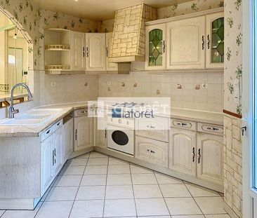House - Photo 5