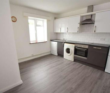 Highfield, SO17 - Photo 1