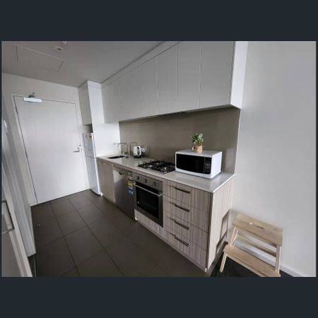 FURNISHED PRIMELY LOCATED STUDIO APARTMENT - Photo 4