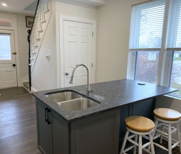 For Lease - 182 COOPER Street Unit# #1, Cambridge, Ontario - Photo 5