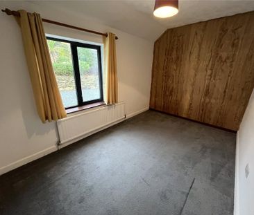 Coverack Bridges, Helston, Cornwall, TR13 - Photo 5