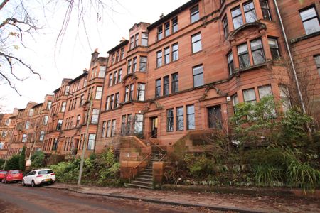 Camphill Avenue, Shawlands, Glasgow - Photo 5