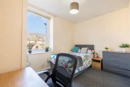 5 bedroom private hall to rent - Photo 5