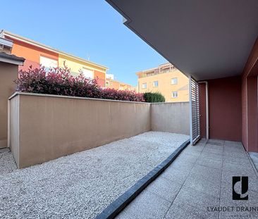 Location Appartement 3 pièces 63m² - Photo 4