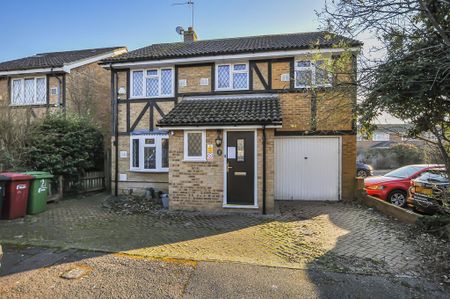 6 bedroom detached house to rent - Photo 4