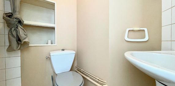 Location Appartement 1 pièce 19m² BREST 29200 - Photo 2