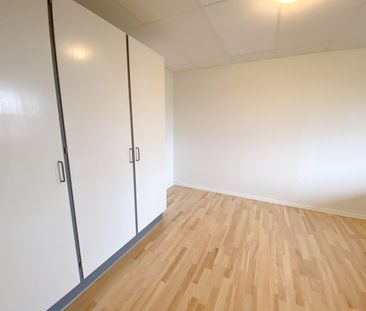 Rummelig 2-værelses lejlighed i Nørresundby - Foto 2