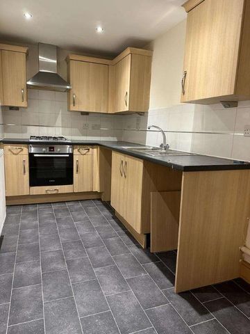 Black Eagle Drive, Northfleet, DA11 - Photo 4