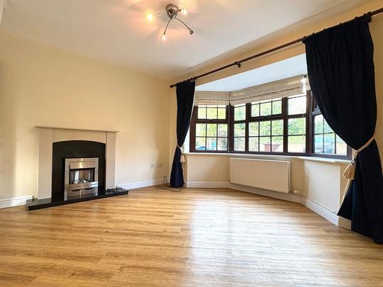 2 bedroom end of terrace house to rent - Photo 1