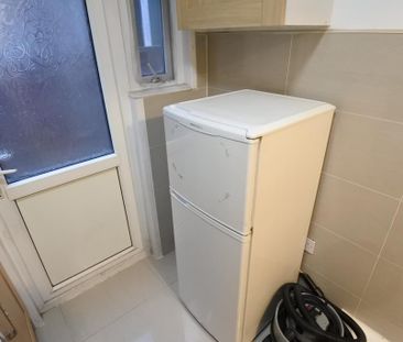 Studio to rent - Photo 6