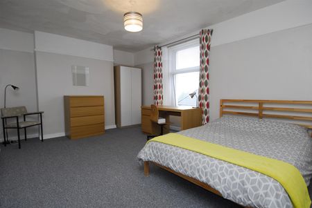 Wellington Street, Plymouth - Photo 4