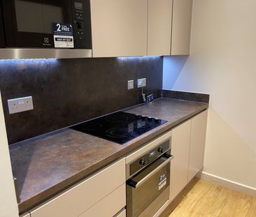 1 Bed Flat, Gothenburg Court, SE8 - Photo 6