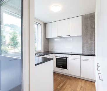 MODERNE Wohnung in Flawil - Foto 1