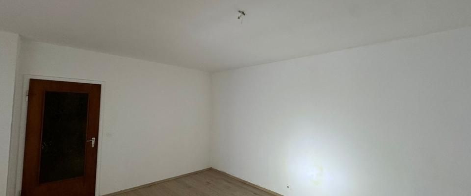 Renovierte Erdgeschoss Wohnung mit Balkon Zentral Essen - Foto 1