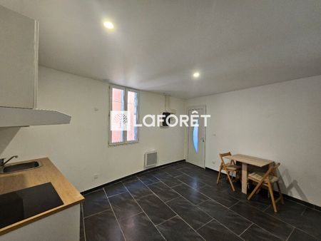 Apartment - Photo 2