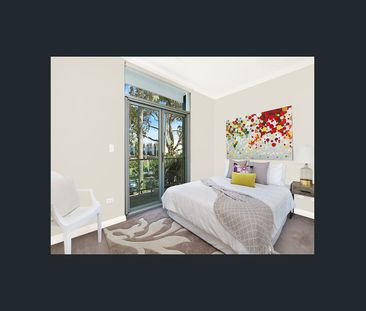 3-Bedroom Townhouse with Direct Street Frontage - Photo 5