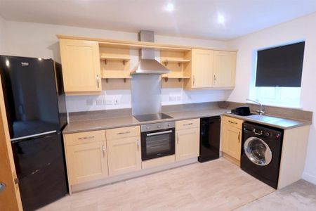 2 bedroom apartment to rent - Photo 5