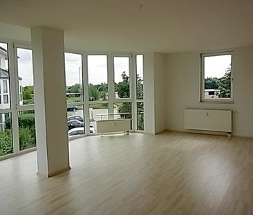 komfortable 2-Zimmer-Wohnung in Lützen, in gepflegter Wohnanlage, f... - Photo 1