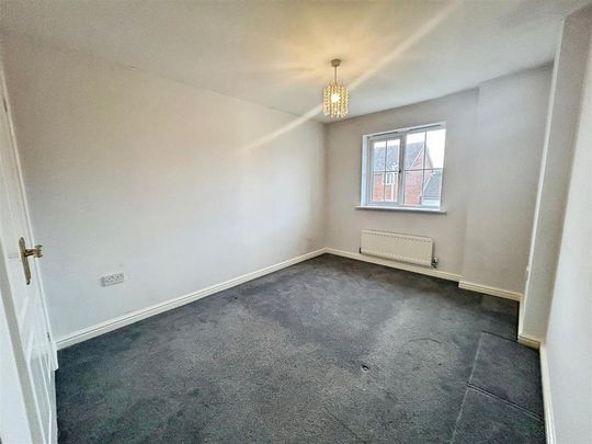 4 bedroom detached house to rent - Photo 1