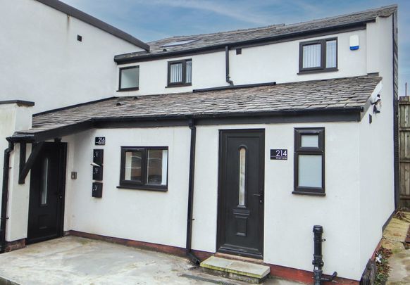 214 Wash Lane, Bury, Greater Manchester, BL9 7DR - Photo 1
