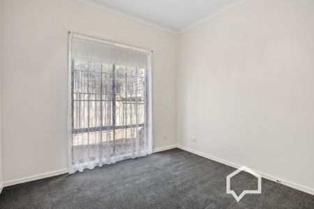 2/1 Paperbark Court Strathdale VIC - Photo 2