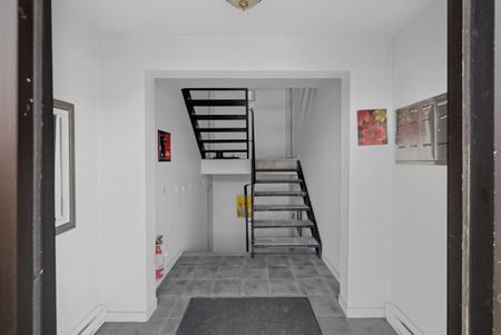 8911 Boul. Maurice-Duplessis, H1E 6N9, H1E 6N9, Montréal - Photo 5