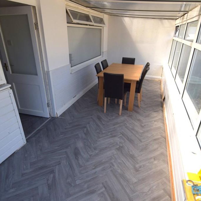 2 bedroom semi-detached bungalow to rent - Photo 1
