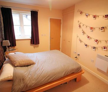 2 bedroom flat to rent - Photo 6