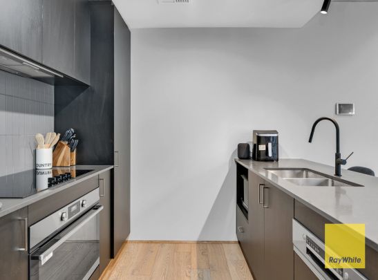 6/37 Leonard Street - Photo 1