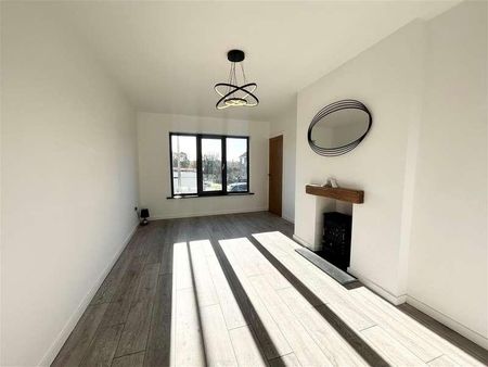 Protheroe Avenue, Pen-y-fai, Bridgend, CF31 - Photo 3