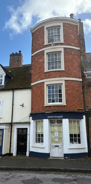 WINSLOW - 1 BEDROOM APARTMENT - Photo 2