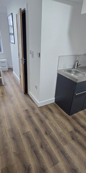 Linthorpe Road, Middlesbrough - Photo 1