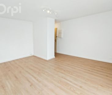 Location Appartement 1 pièce 28m² LE PLESSIS BELLEVILLE 60330 - Photo 4