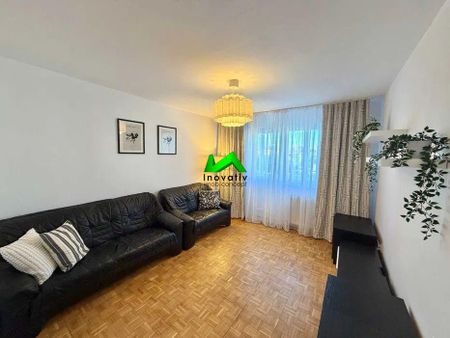 Apartament decomandat de inchiriat 3 camere Sibiu Strand - Photo 2